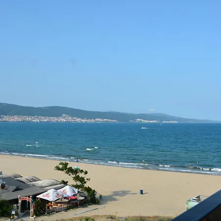 Golden Rainbow Apartahotel Sunny Beach