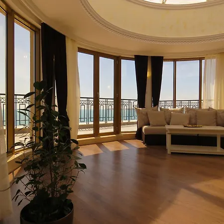 Golden Rainbow Apartahotel Sunny Beach