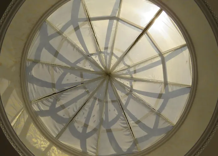 Apartahotel Golden Rainbow