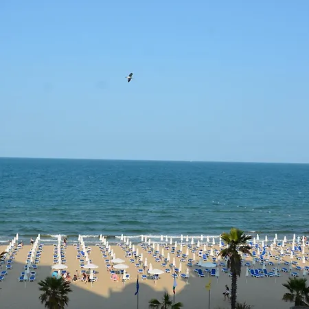 Aparthotel Golden Rainbow Slantschew brjag