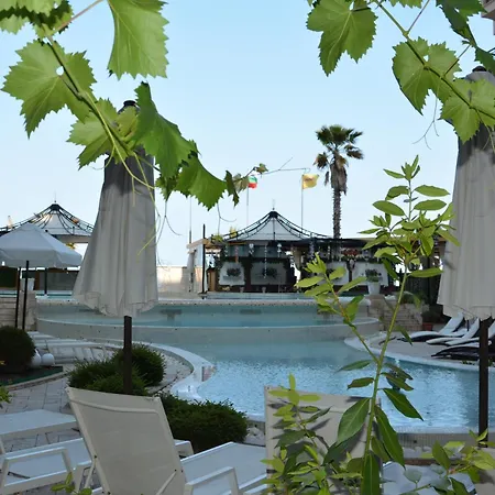 Golden Rainbow 4* Slantschew brjag