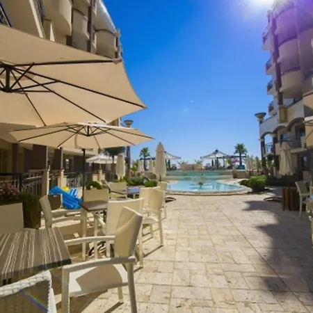 Apartmanhotel Golden Rainbow Napospart