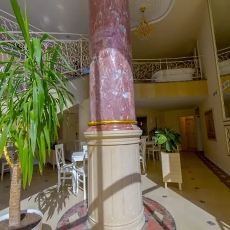Golden Rainbow شقة فندقية 4*