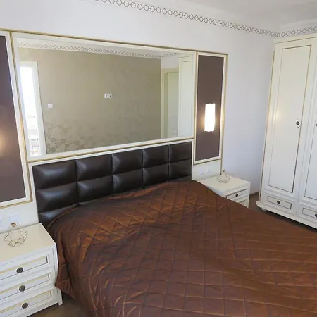 Hotel apartamentowy Golden Rainbow Słoneczny Brzeg
