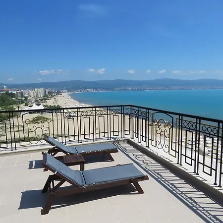 Golden Rainbow Apartmanhotel