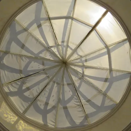 Apartmanhotel Golden Rainbow