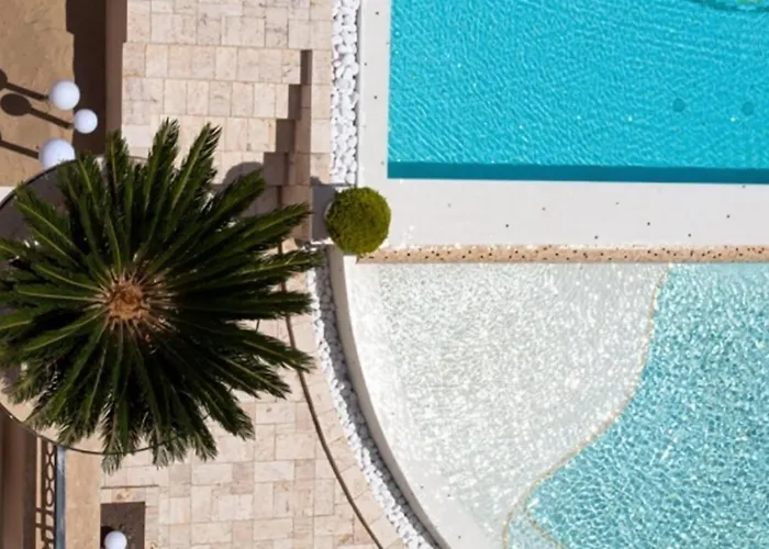 Lejlighedshotel Golden Rainbow