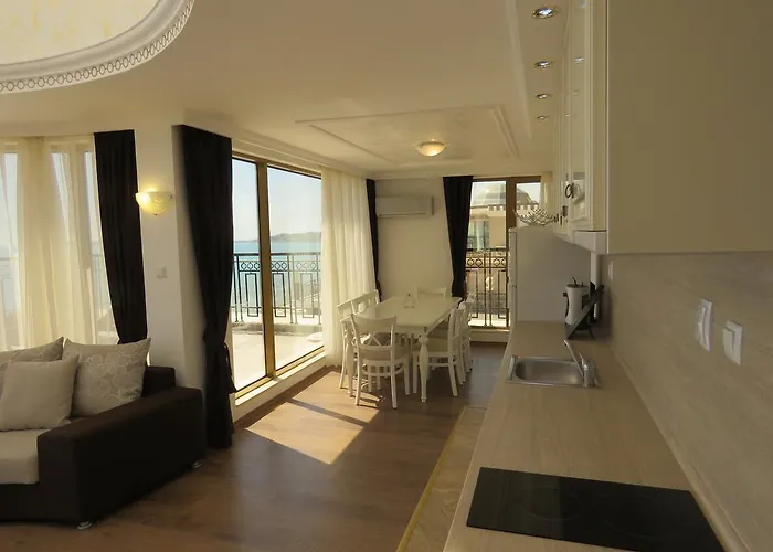 Golden Rainbow Lejlighedshotel