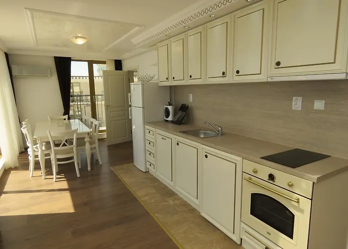 Lejlighedshotel Golden Rainbow Sunny Beach