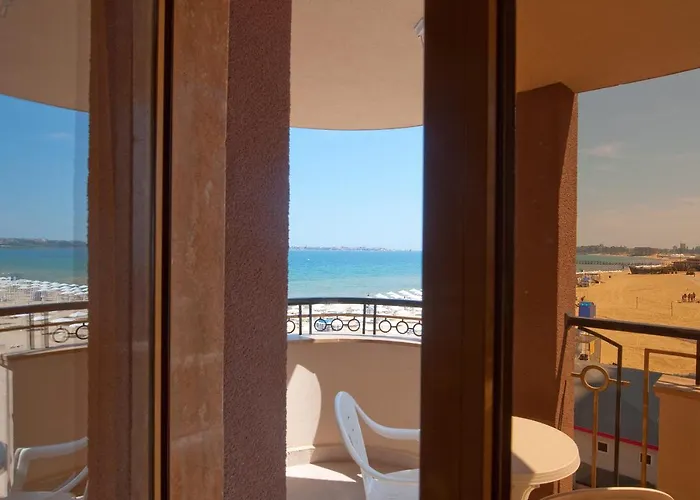 Lejlighedshotel Golden Rainbow 4*