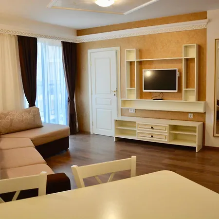 Golden Rainbow Apartmanhotel